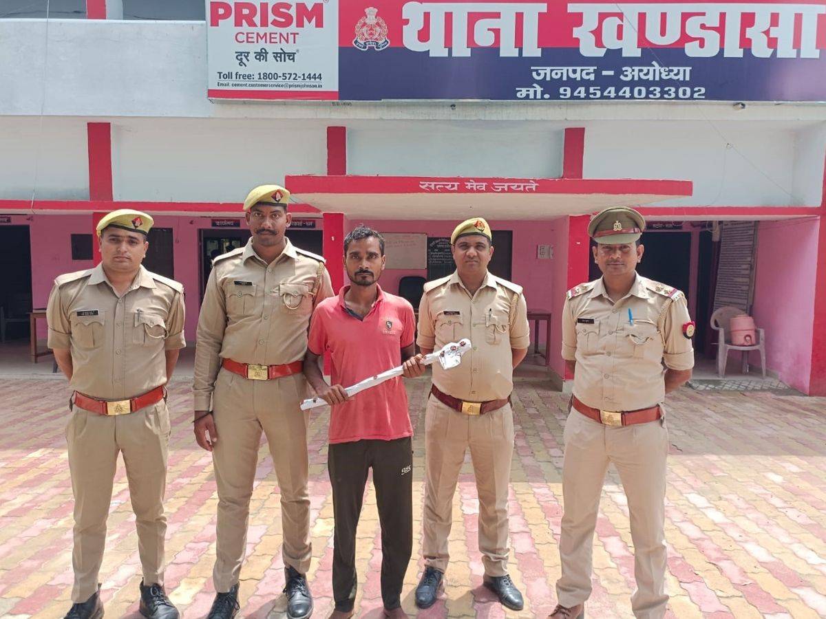 9d01996c 8b2b 4402 bd64 422723f498e6 1659259568053 - पत्नी की हत्या करने वाले पति को पुलिस ने गिरफ्तार कर भेजा न्यायालय !