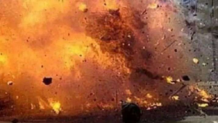 blast 1596462848 - हैरिंग्टनगंज पुलिस चौकी के बगल में मिला बारूद का जखीरा, आखिर भीषण बम विस्फोट को सिलेंडर ब्लास्ट क्यों बताती रही खाकी