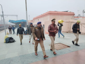 Ayodhya 25 Jan 24 4 300x225 1 - रेलवे में चला सघन जाँच व तलाशी अभियान।