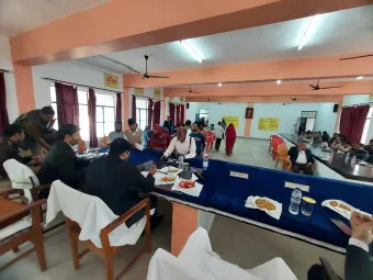 1 22 1 - मुख्य विकास अधिकारी की अध्यक्षता में तहसील जयसिंहपुर में सम्पूर्ण समाधान दिवस का हुआ आयोजन।