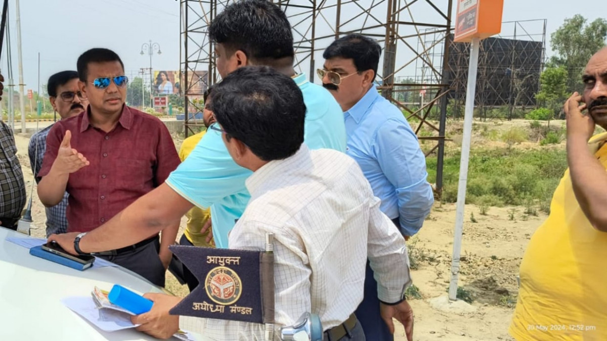 अधिकारी - एयरपोर्ट से श्रीराम मंदिर तक वीआईपी लेन की तैयारी।