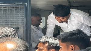 अरेस्ट 8 - पूर्व विधायक सोनू सिंह समेत दो ने किया सरेंडर, भेजे गए जेल ।