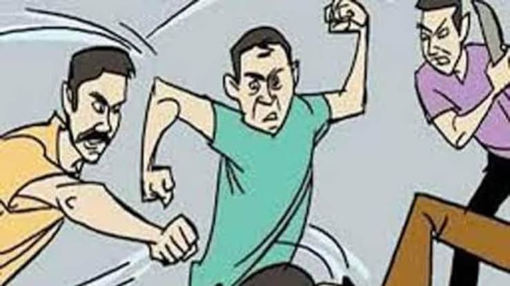 images 1 2 - मां-बेटे की पिटाई के आरोप में चार नामजद।