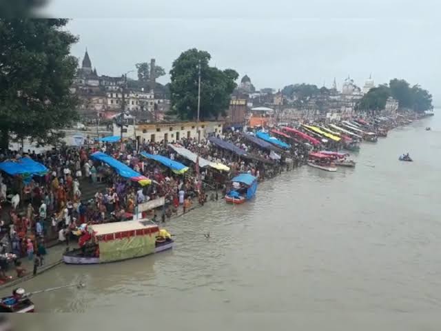 images 4 - सावन मेला तक सरयू में बोट चलाने पर रोक, मेला बाद शाम 5 बजे तक होगा संचालन।