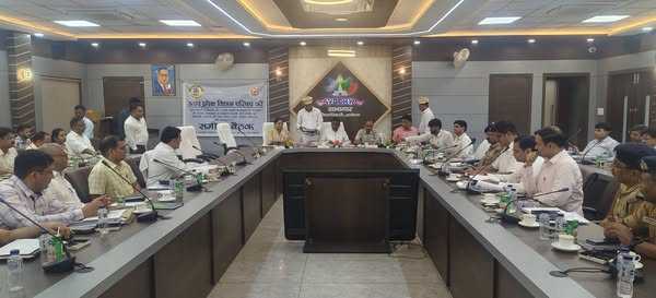 fdfdfdfdf n 1 - खाद्य पदार्थों में मिलावट और नकली दवाओं के प्रचलन से जनजीवन की स्वास्थ्य समस्याओं पर रोकथाम हेतु समीक्षा, बैठक की गई आयोजित।