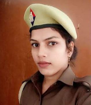 - मंडल कारागार में महिला आरक्षी की मौत, कमरे में मिला फंदे से लटका शव।