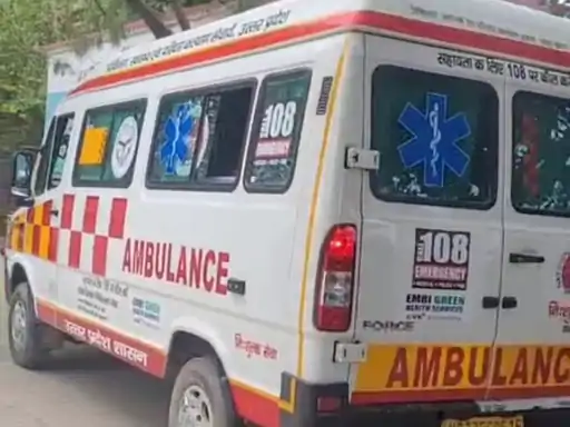 jjjj - महिला की मौत, अज्ञात बाइक सवार ने टक्कर मारी, मौके से फरार।