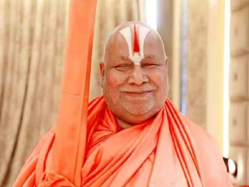 2640936 jagadguru shri rambhadracharya - रामनगरी में जगद्गुरु रामानंदाचार्य की 776वीं जयंती श्रद्धा के साथ मनाई गई, राम मंदिर परिसर में हुआ भव्य आयोजन।